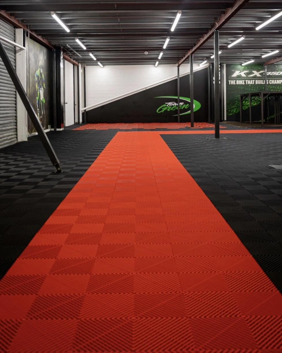 RibDeck Rood